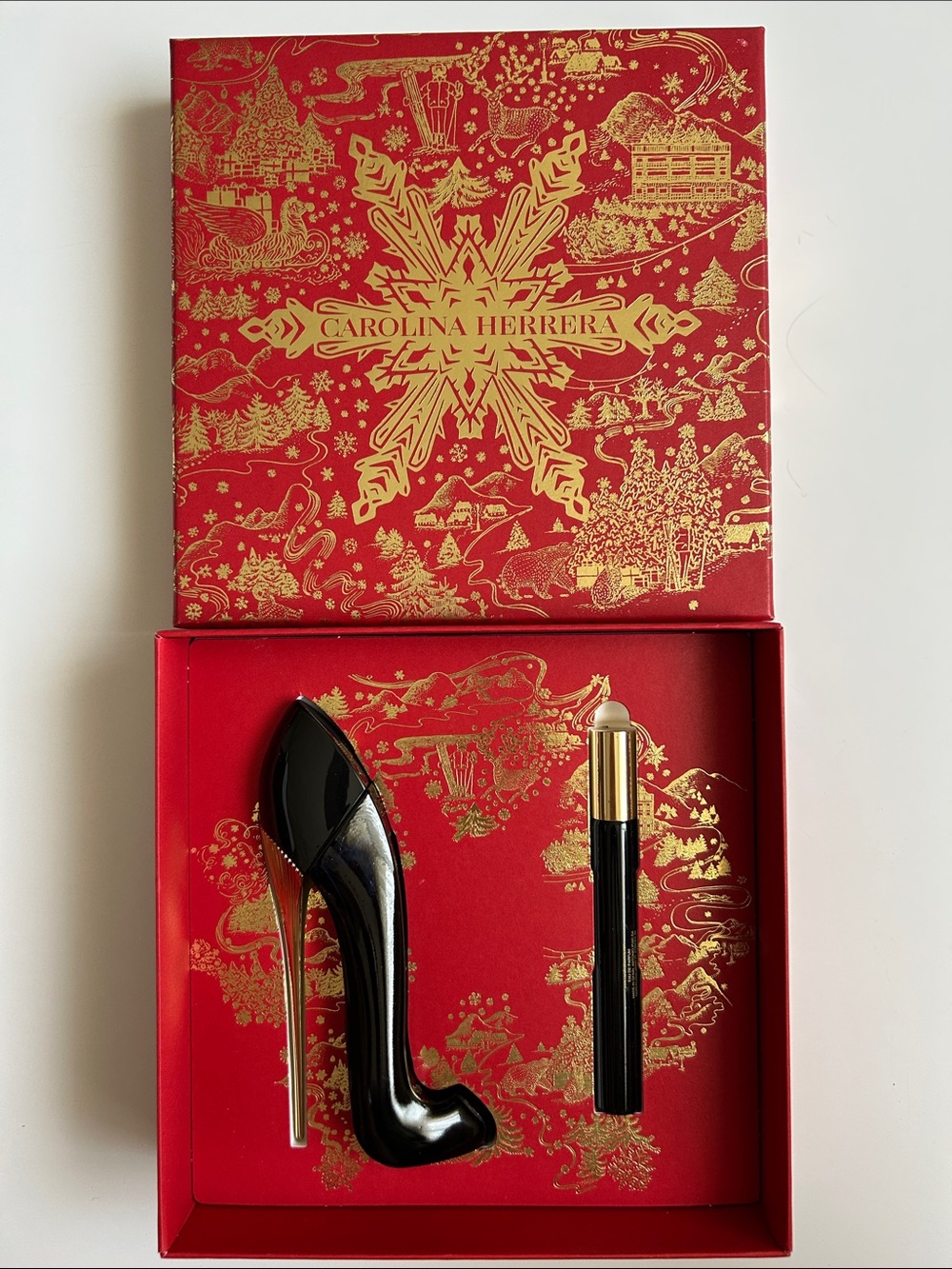 Carolina Herrera Black and Gold Stiletto Heel Fragrance Set